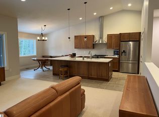 6093 Red Fox Run, Traverse City, MI 49686