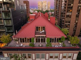 227 S 6th St #PENTHOUSE W, Philadelphia, PA 19106