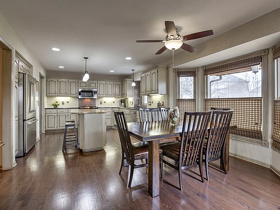2nd image of 4912 S 174th St