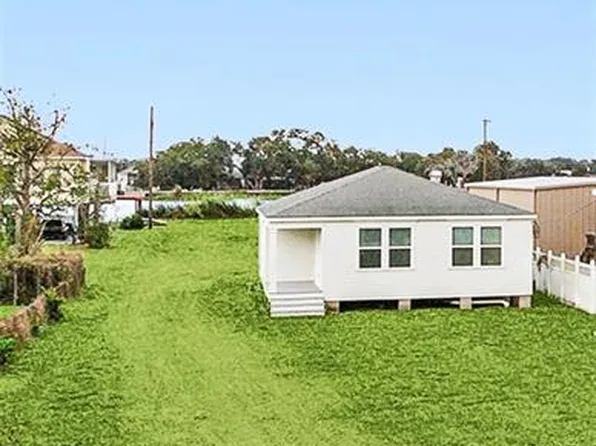 2605 Privateer Blvd, Barataria, LA 70036