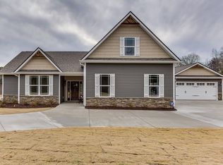 113 Jones Kelley Rd, Travelers Rest, SC 29690