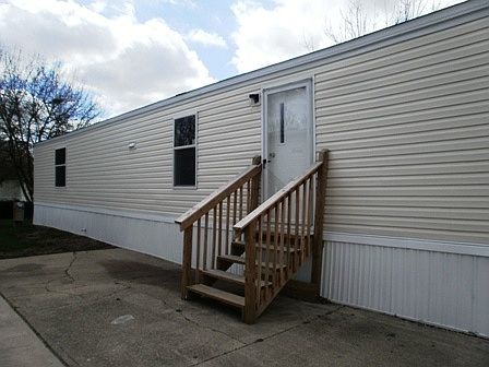 2nd image of 2117 E Greenfield Dr