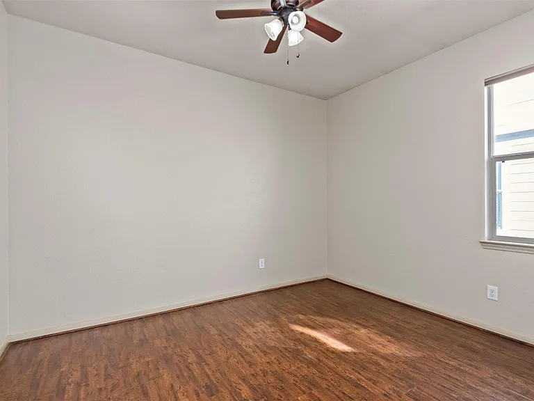 8734 Auburn Mane Dr — Photo 19