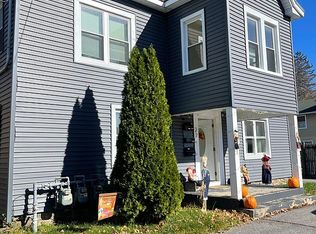 27 Livingston St, Saugerties, NY 12477