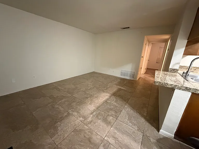 82823 Crawford Dr — Photo 5