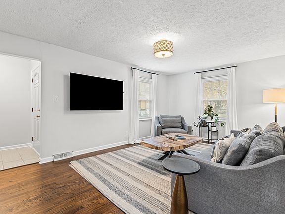 5th image of 3509 Maidstone Ct