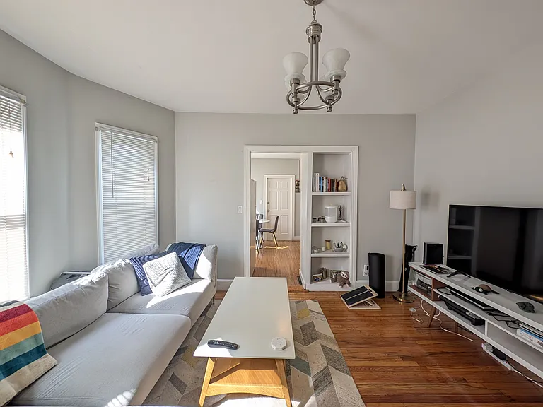 383 Highland Ave #1 — Photo 3
