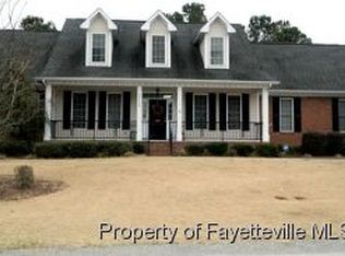 2713 Plum Ridge Rd, Fayetteville, NC 28306
