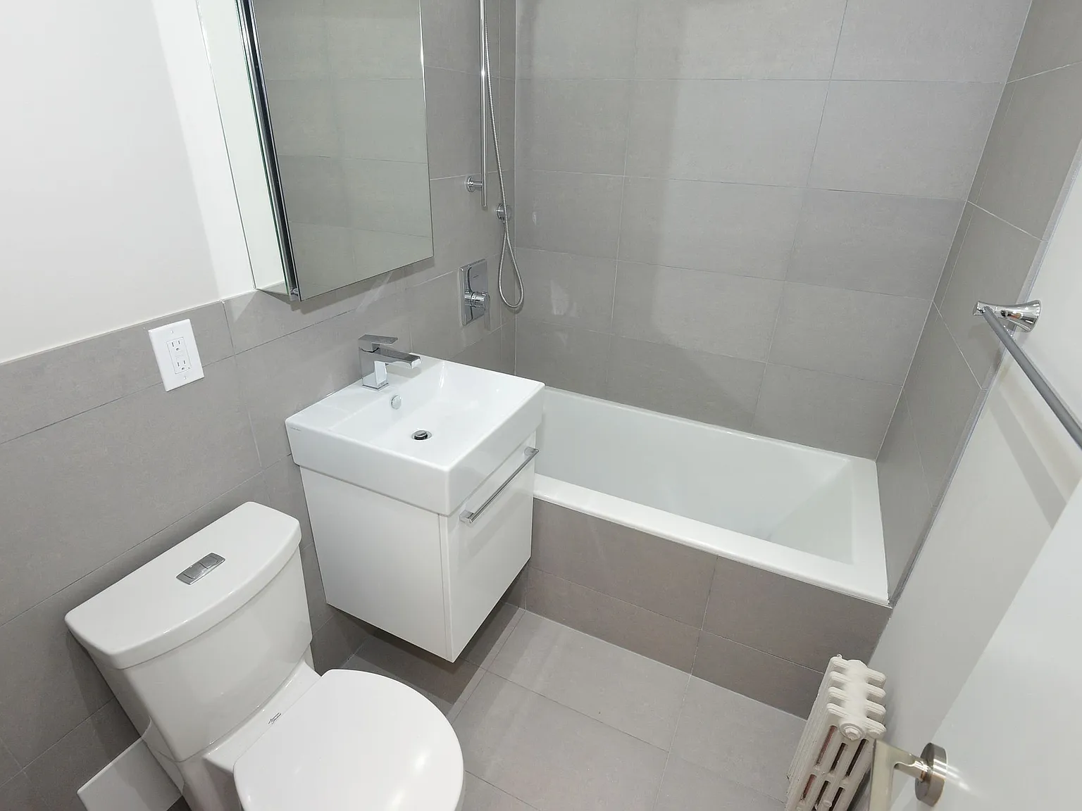 12 Bater Street — Photo 4