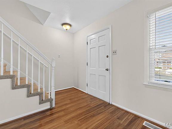 5th image of 2809 Mayer Dr #2809