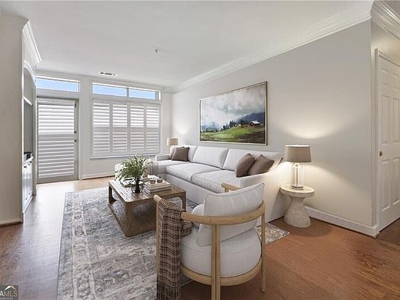 2nd image of 3334 Peachtree Rd NE APT 109