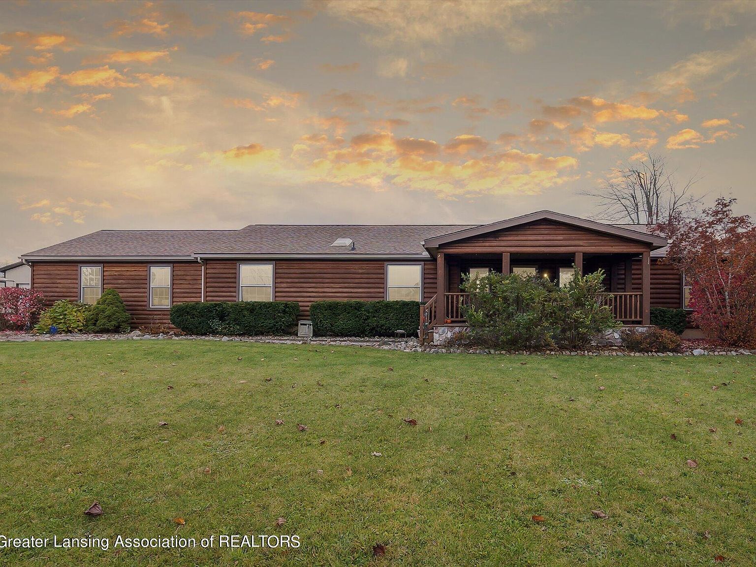 1568 E Mount Hope Hwy, Grand Ledge, MI 48837 | Zillow