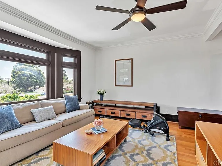 2930 Chatsworth Blvd — Photo 30