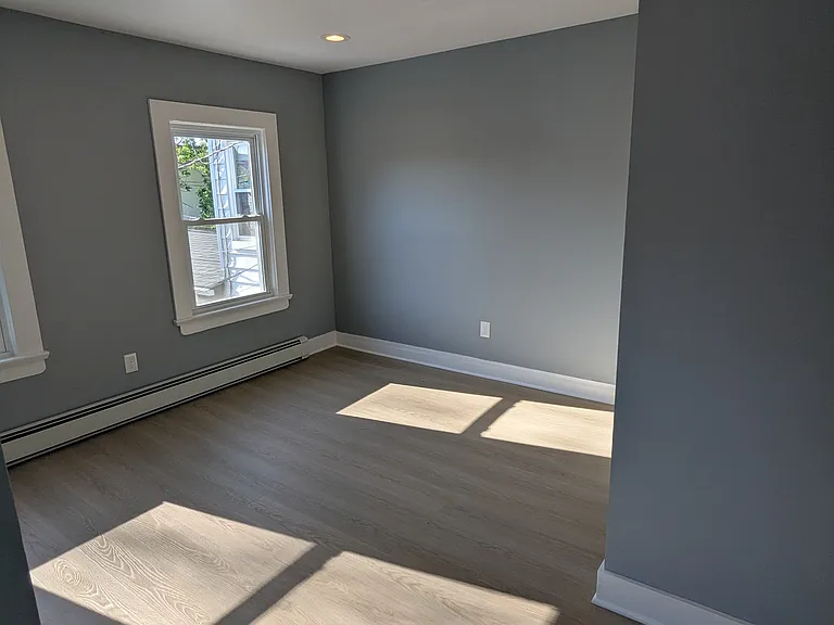 27 Lake St — Photo 17