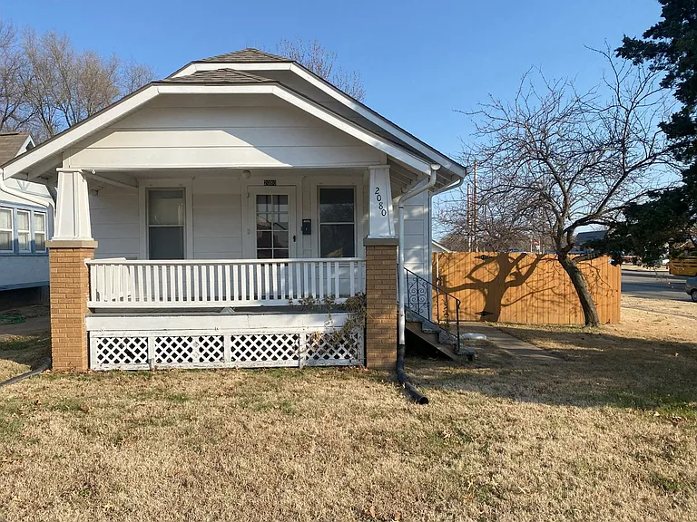 2080 SW Washburn Ave — Photo 12