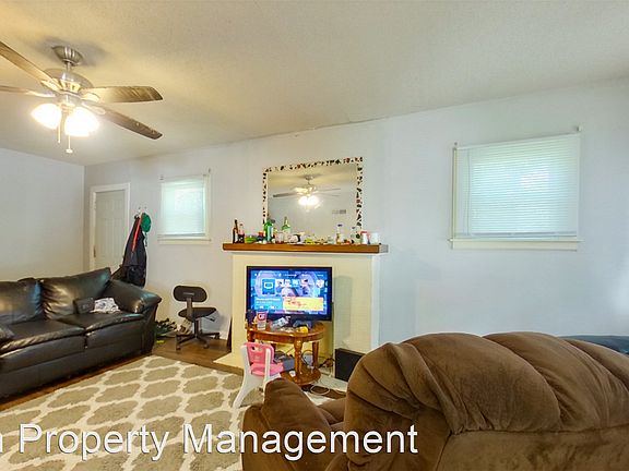 2nd image of 718 Thurston St APT A