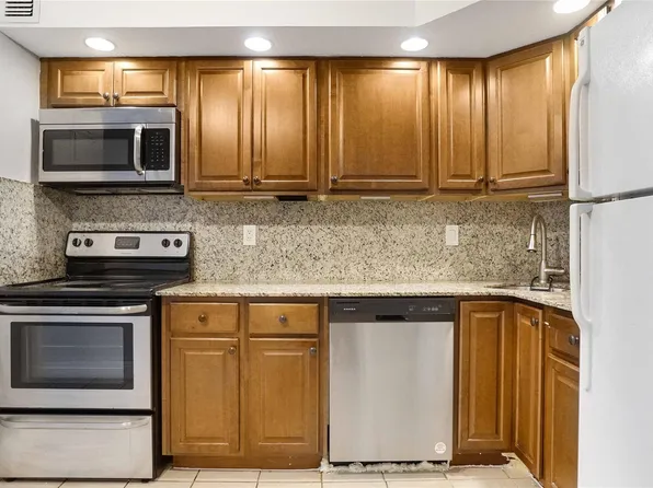 3111 Oakland Shores Drive #F108, Oakland Park, FL 33309