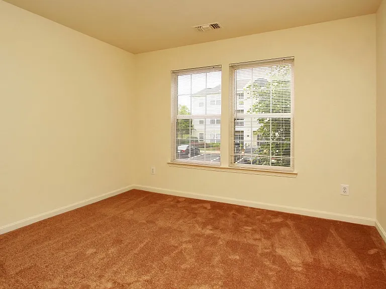 Culpeper Commons Apartments — Photo 12
