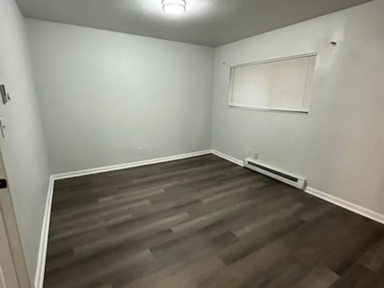 The Willis Apartments — Photo 22