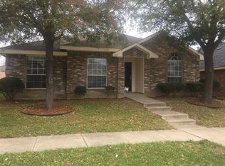 913 Kory Dr, Mesquite, TX 75149