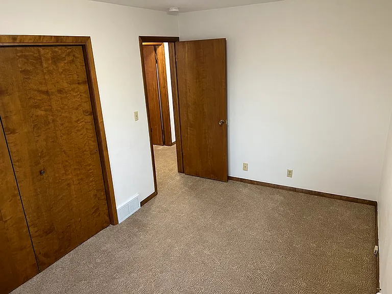 3320 Monticello Ave — Photo 12