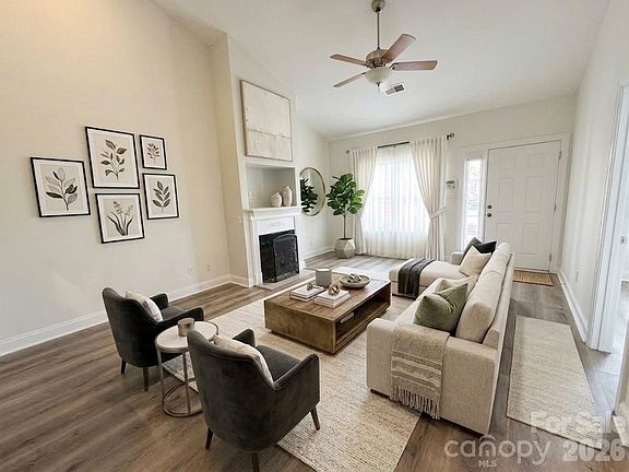 5th image of 2795 Clover Rd NW