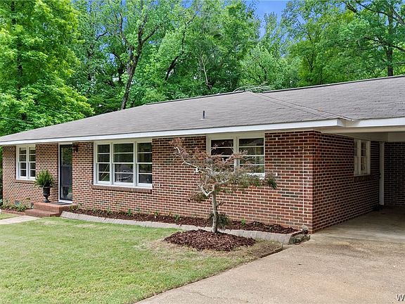 4th image of 3707 Mayfair Dr