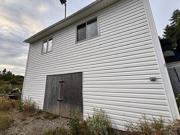 5th image of 6 Seaview Crescent E