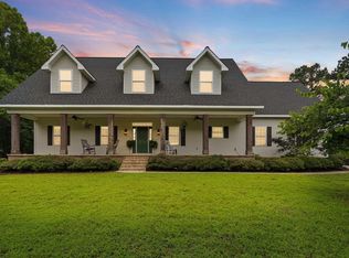 7111 Lucea Rd, Little Rock, AR 72210
