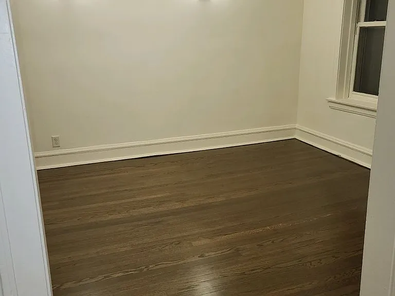 2633 W Ainslie St — Photo 14