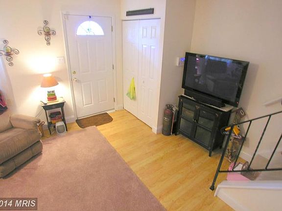 4th image of 1013 Peach Orchard Ln