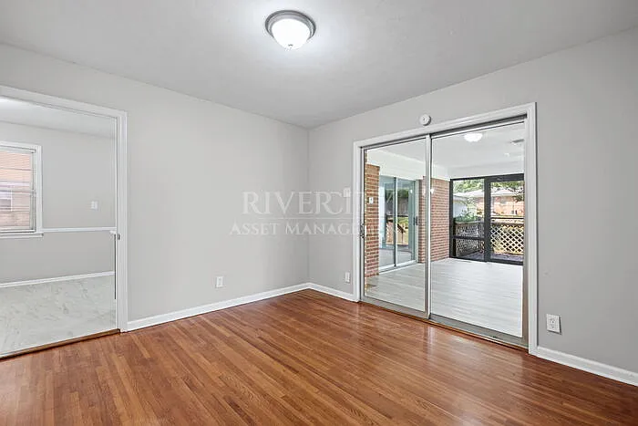 3975 Bishops Bridge Rd — Photo 19