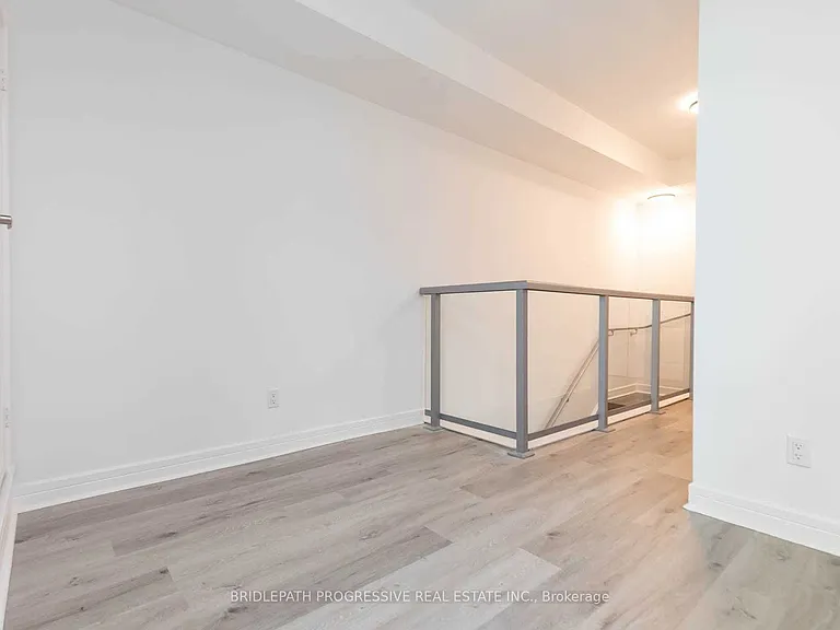 1 Avondale Ave #506 — Photo 25