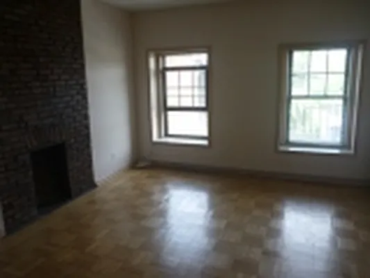 Rented by Garfield Realty  | media 39