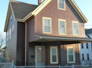 7 Leyden St, Medford, MA 02155