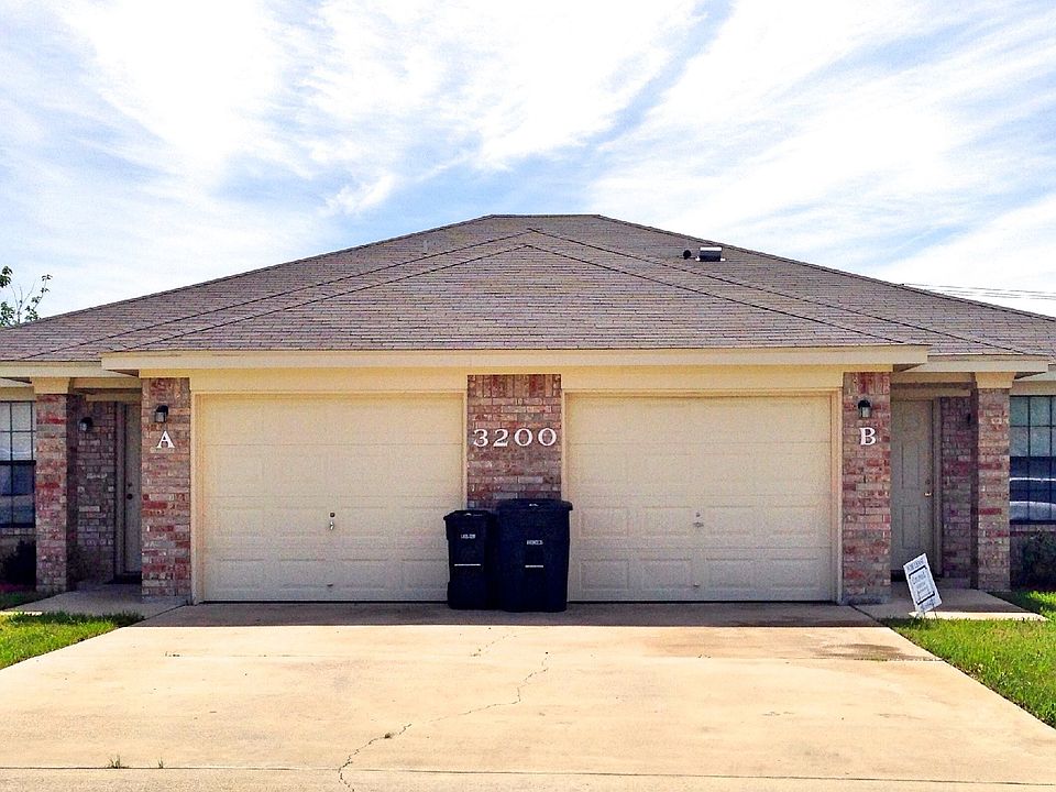 1st image of 3200 Denia Ct