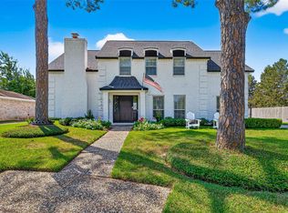 10935 Piping Rock Ln, Houston, TX 77042