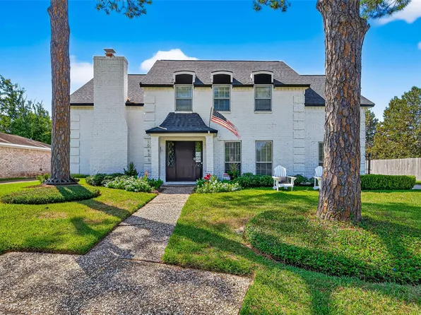 10935 Piping Rock Ln, Houston, TX 77042