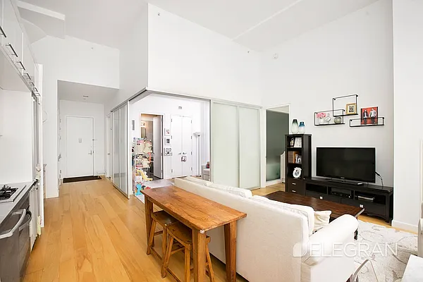 Rented by (Legacy) Elegran | media 2