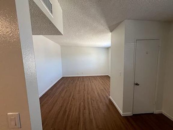 5th image of 200 S Kofa Ave #21