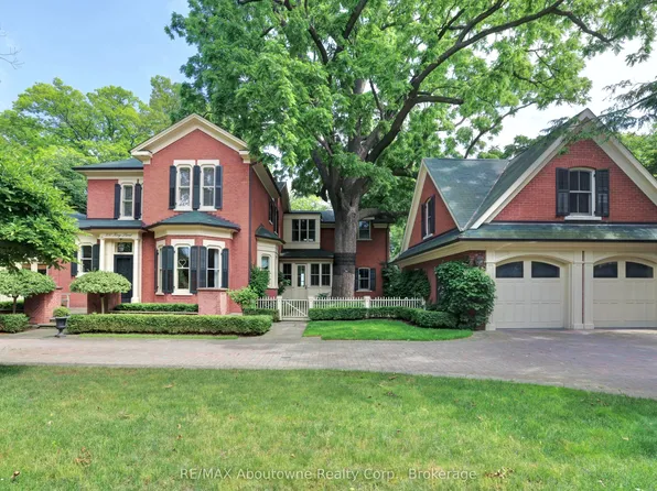 350 King St, Oakville, ON L6J 1C2