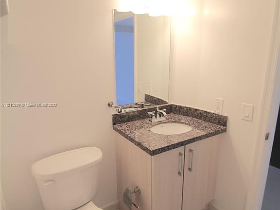 5th image of 6362 Collins Ave #506
