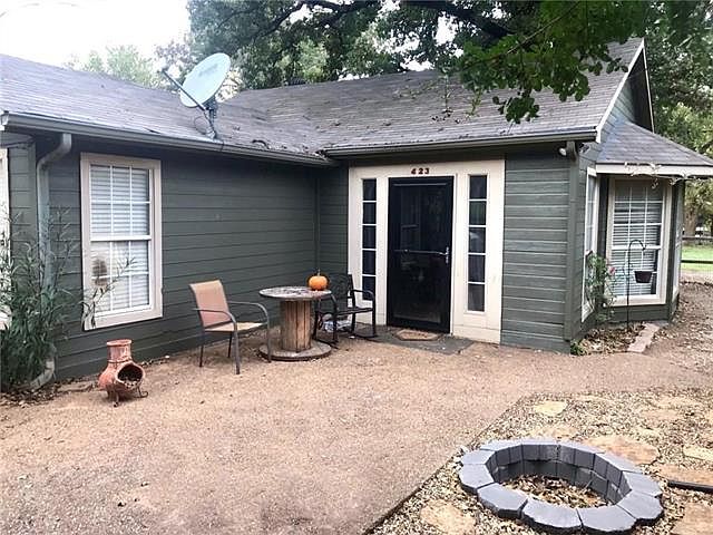 1st image of 423 Hiland Acres Cir