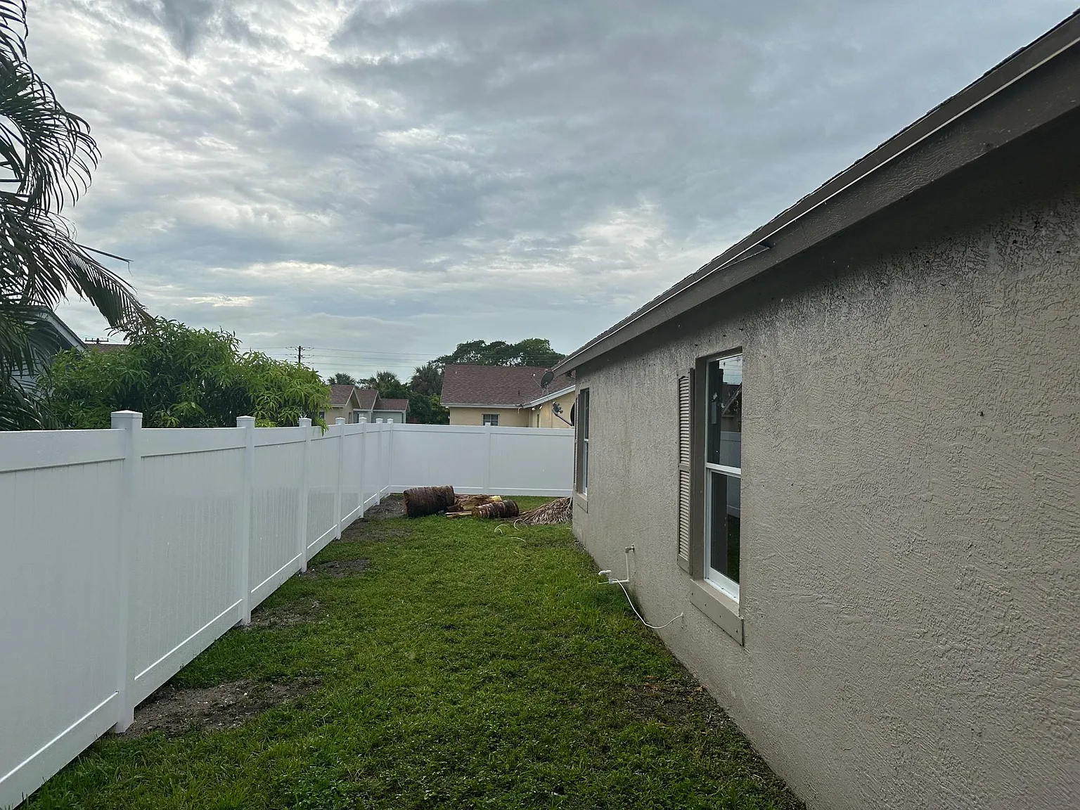 4 bed, 1488 sqft, $3,200 — Photo 3