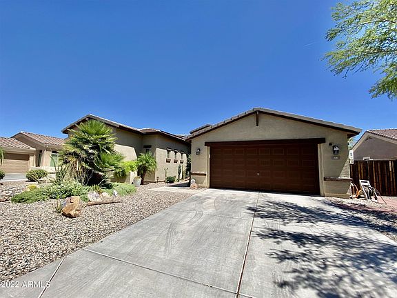 5th image of 126 E Blue Lagoon Dr