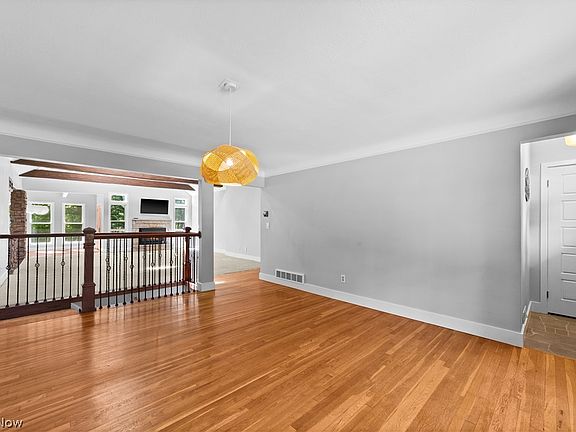 3rd image of 4348 Lansing Dr
