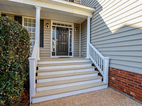3rd image of 10273 Brickerton Dr