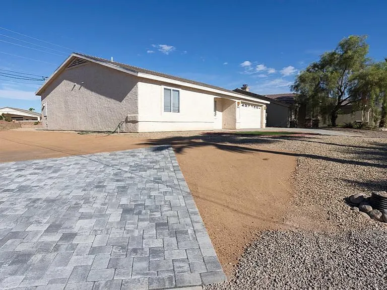 3011 McCulloch Blvd N — Photo 8