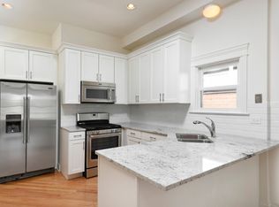 1657 W Wrightwood Ave #3W, Chicago, IL 60614