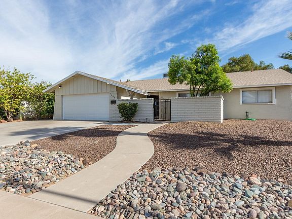 2nd image of 3608 W Country Gables Dr